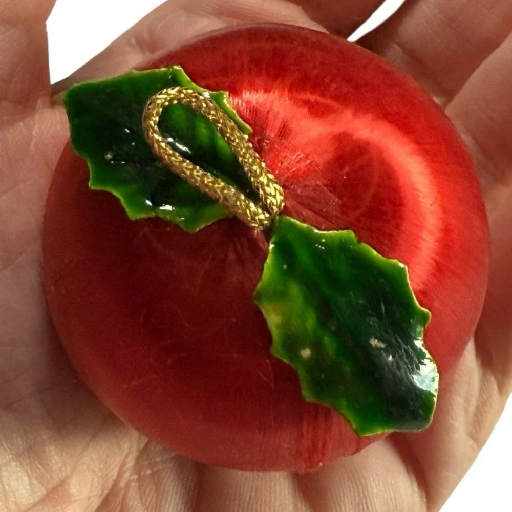 10 Vintage Satin Apple Christmas Ornaments Red Fruit Balls‎ MCM Retro 3 Inch